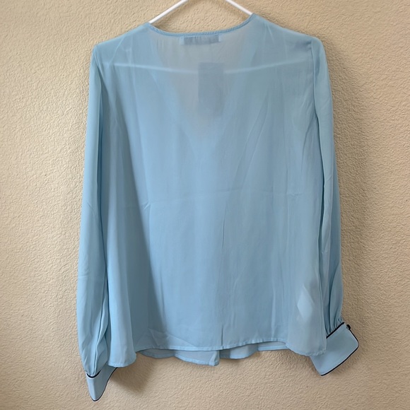 MANGO Light Blue Crewneck Blouse Size M - Picture 2 of 13